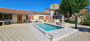 Apartments Vesna with Pool - NEW!